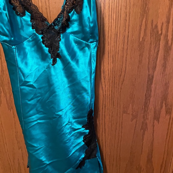 🔥🔥Super sexy size L Teal nighty. Trimmed with black lace. Gently used EUC - Picture 3 of 6